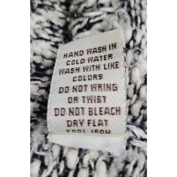 Vintage Havana Black White Speckled Cold Shoulder Knit Sweater Sz S Cozy Capsule - Picture 8 of 8